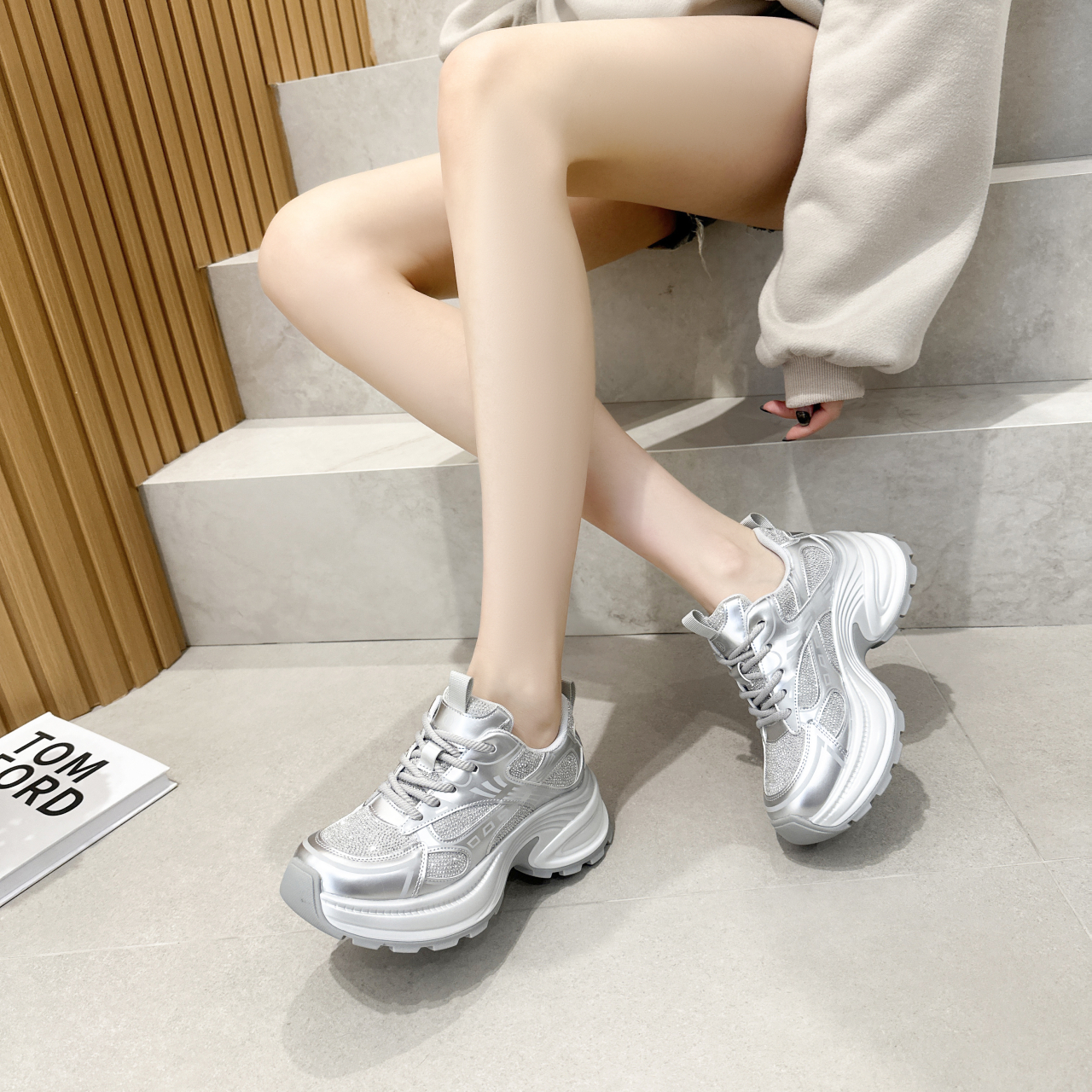 Fashion 7cm Luxury diamonds Platform Sneakers for Women Casual Non Slip Thick Sole Sports Shoes Woman Comfortable Casual Designer Sports Shoes Zapatos
