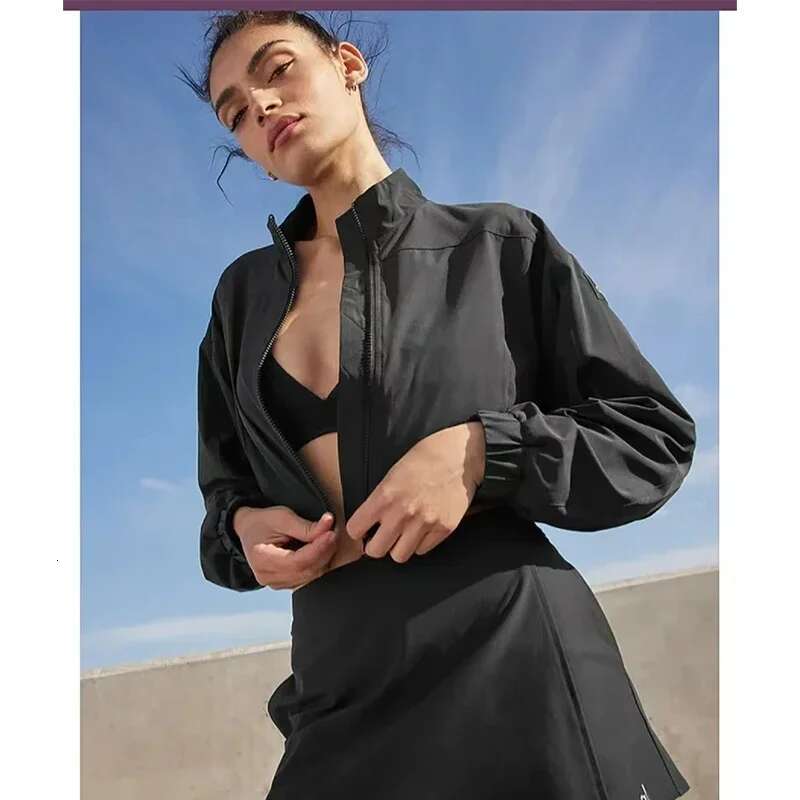 Sports Clubhouse Jacket Women's Yoga Short Jackets Slim Fit and Slimming Top Fiess Long Sleeved Cardigan