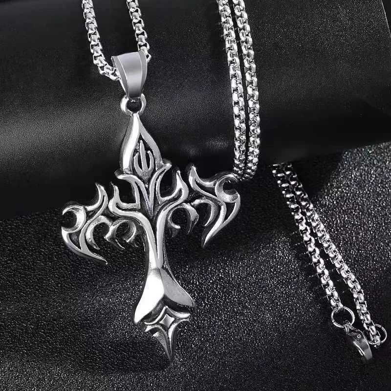 Stainl Steel Necklace Flame Retro Cross Titanium Steel Casting Men Pendant Necklace TypeXJ250219