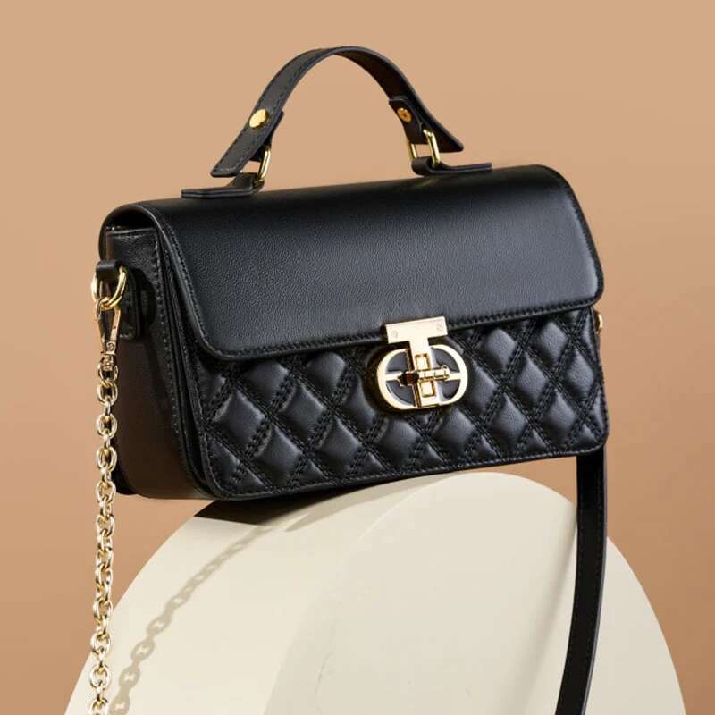 Genuine Leather Women's Shoulder 2024 New Fashion Designer Tote Bags Cowhide Female Handbags Women Chain Bag 2732