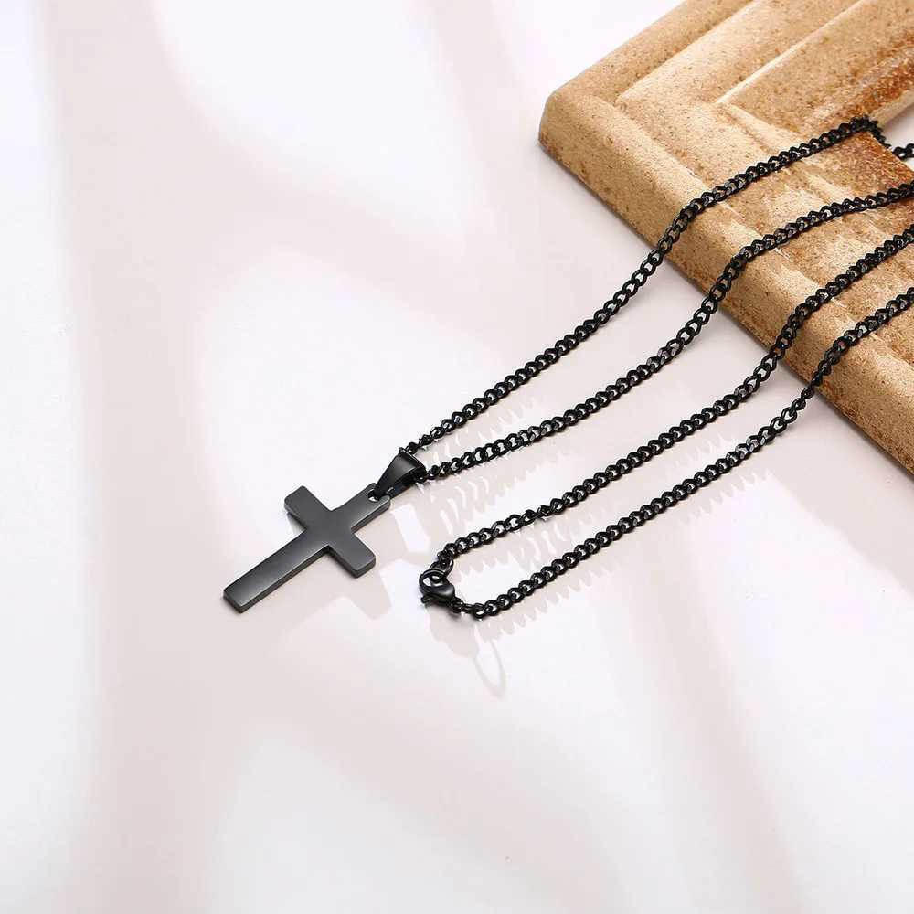 Casual Cross Pendant Necklaces for Men BoysWaterproof Stainl Steel Pendant NecklacesAnniversary Birtay Jewelry GiftsXJ250219