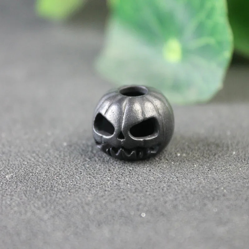 Halloween Pumpkin Skull Face Light EDC Brass Knife Bead DIY Weaving Umbrella Rope Hanging Outdoor Tool Pendant Accessories 250213