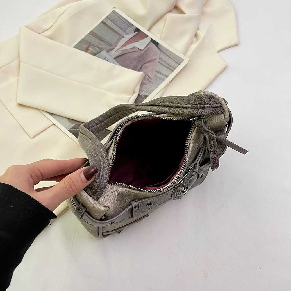 Women Vintage Underarm Bag Zipper Closure Belt Patchwork Armpit Bag Large Capacity Fashion Shoulder Bag for Outdoor Travel Y250218