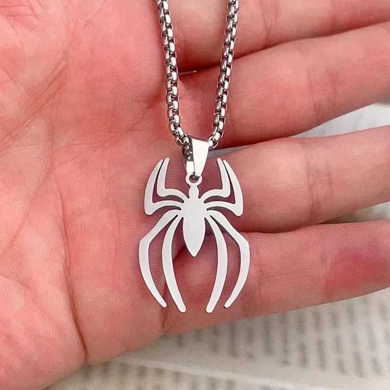 Hip Hop Spider Pendant Chain Necklaces For Men Gothic Neck Chains Punk Insect Vintage Necklace Men Streetwear GiftsXJ250219