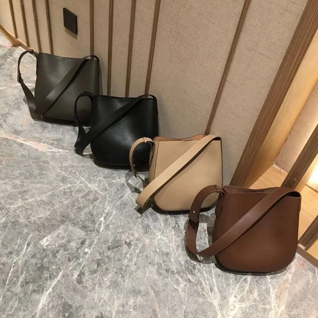 Fashionable Bucket Bag, Handbag, Genuine Leather Shoulder Urious Crossbody Bag, Casual Women's Bag