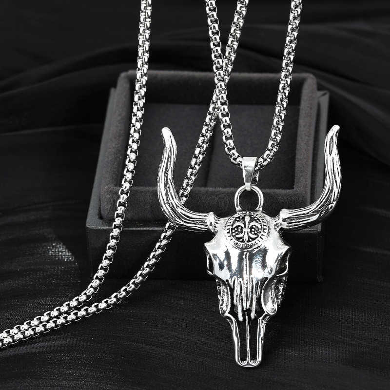 Pendant Necklaces Wild bull skull cool man titanium steel necklace mens domineering Street Western bull bone punk Pendant H25219