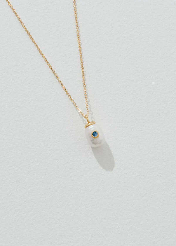 Minimalist and niche design, pearl pendant birthstone, December birthstone necklace, copper