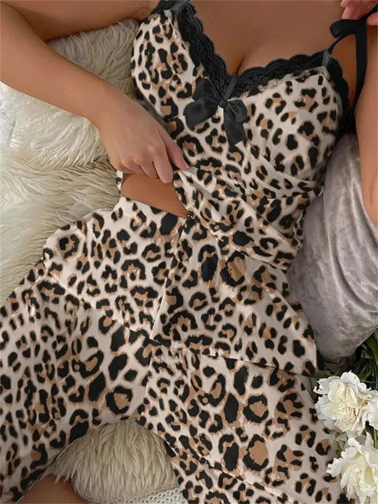 Sfy-y1174 Wholesale Price Long Pajamas Set Womens V-Neck Pajamas Soft Fabric Two-Piece Leopard Night Wear Womens Pajamas Set 250219
