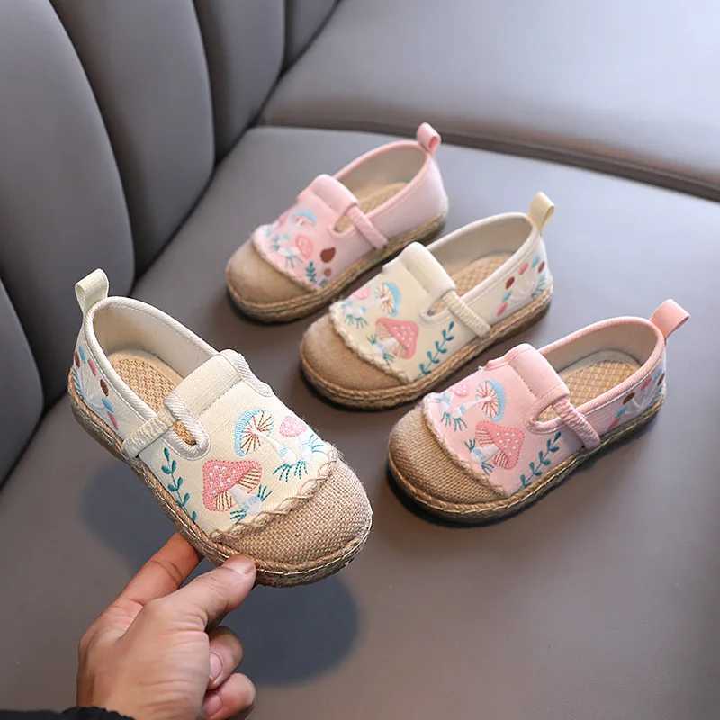 New Childrens Chinese Embroidered Shoes Womens Linen Straw Woven Low Heel Canvas Shoes Spring Student Series Single Shoes X250220