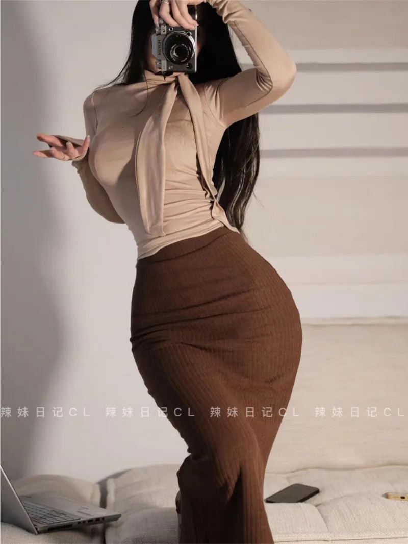 WOMENGAGA Spicy Girl For Slim Spring High Waist Fishtail Skirt Women Thin Hip Sweet 2023 AU12 250220