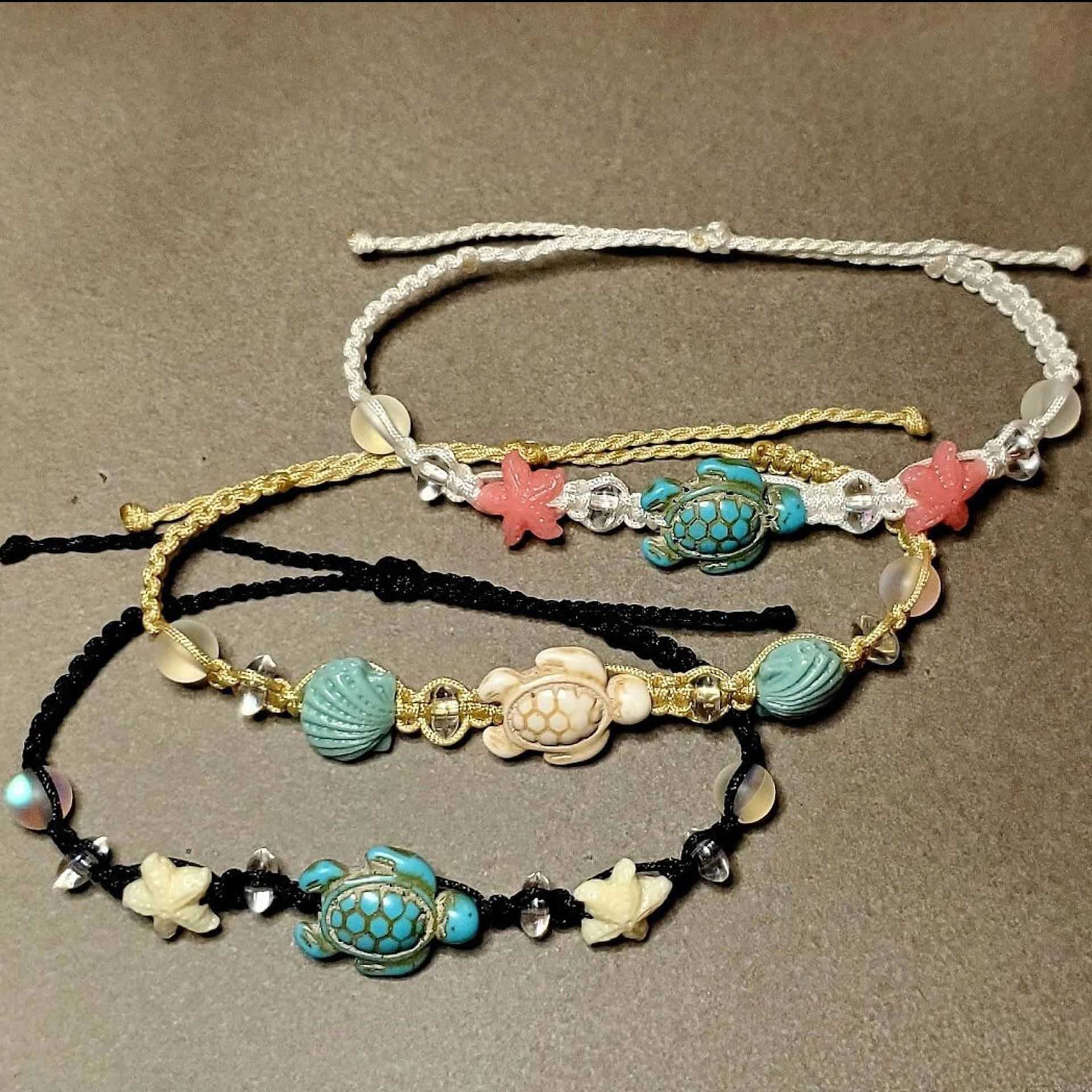 Charm Bracelets Simple and stylish artistic adjustable woven turtle starfish shell bracelet H25220