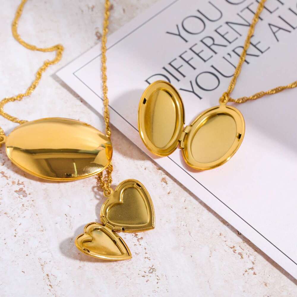 Stainless steel heart-shaped opening and closing photo album oval smooth surface picture box, envelope necklace, plated with real gold for color prese