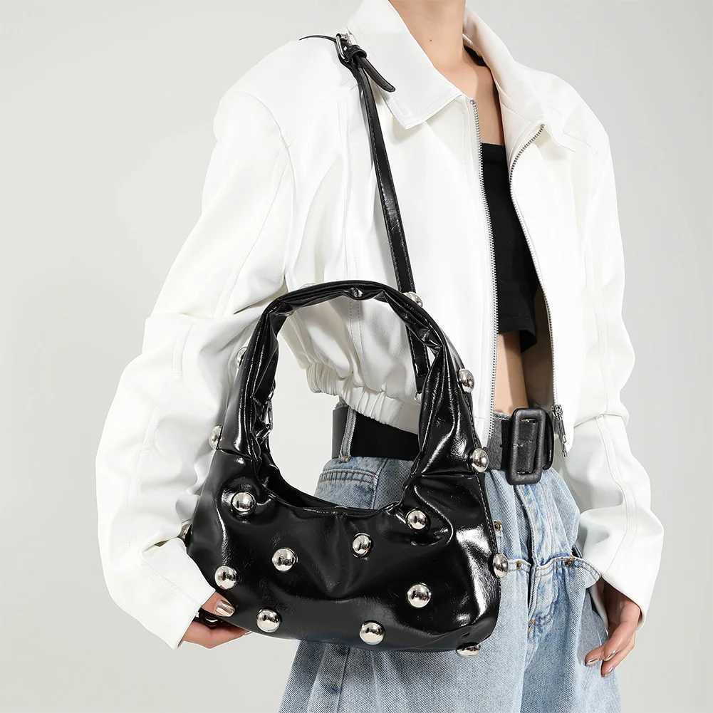 Red Bag for Women Y2K Shoulder Bag Retro Handbag Purse Clutch Chic Hobo Bag Tote Messenger Causal Crossbody Commuter Bags Y250528