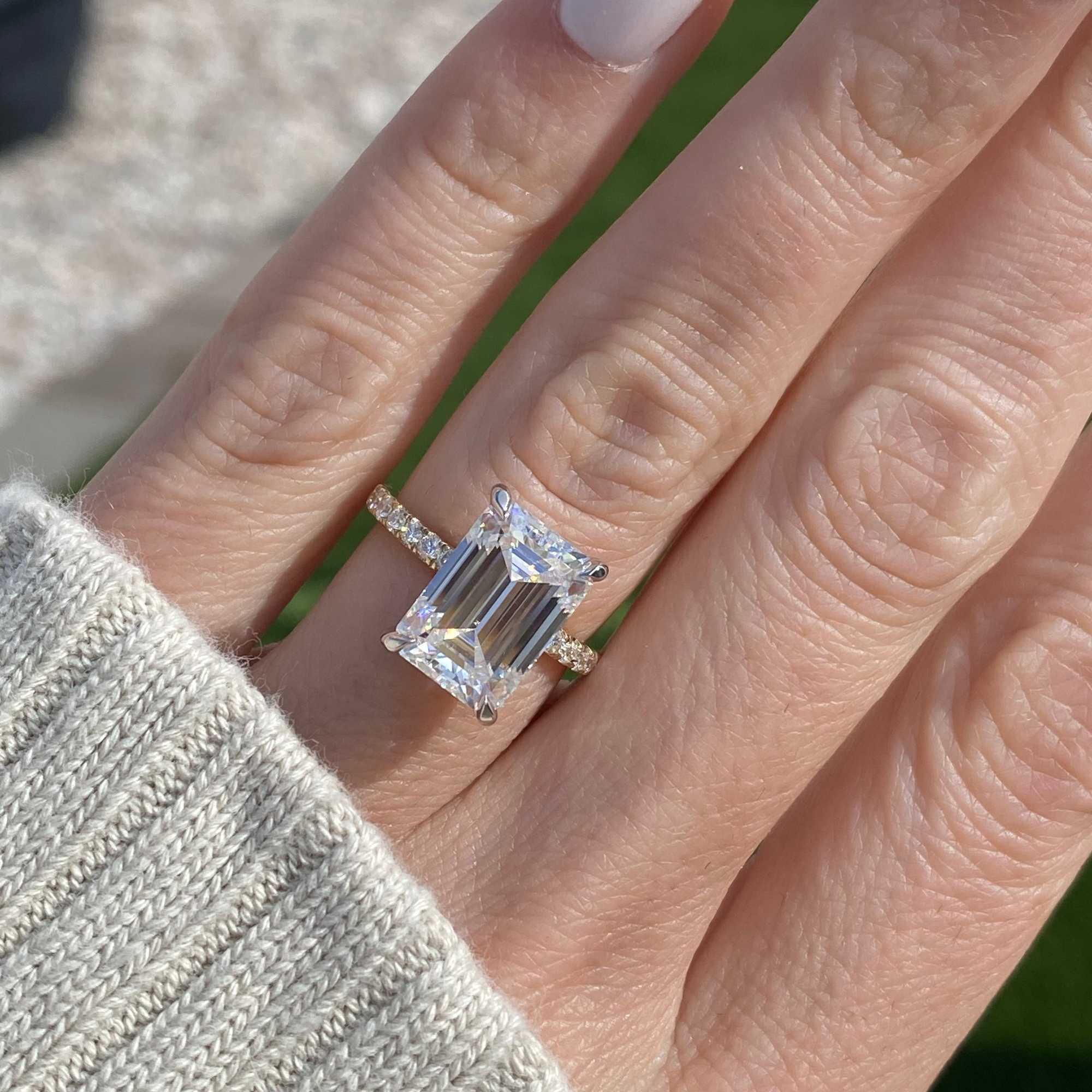 Luster Fine Jewelry Solitaire Hidden halo GRA Certificate Diamond 5ct Emerald Cut 14k Gold Moissanite Ring Set for Engagement