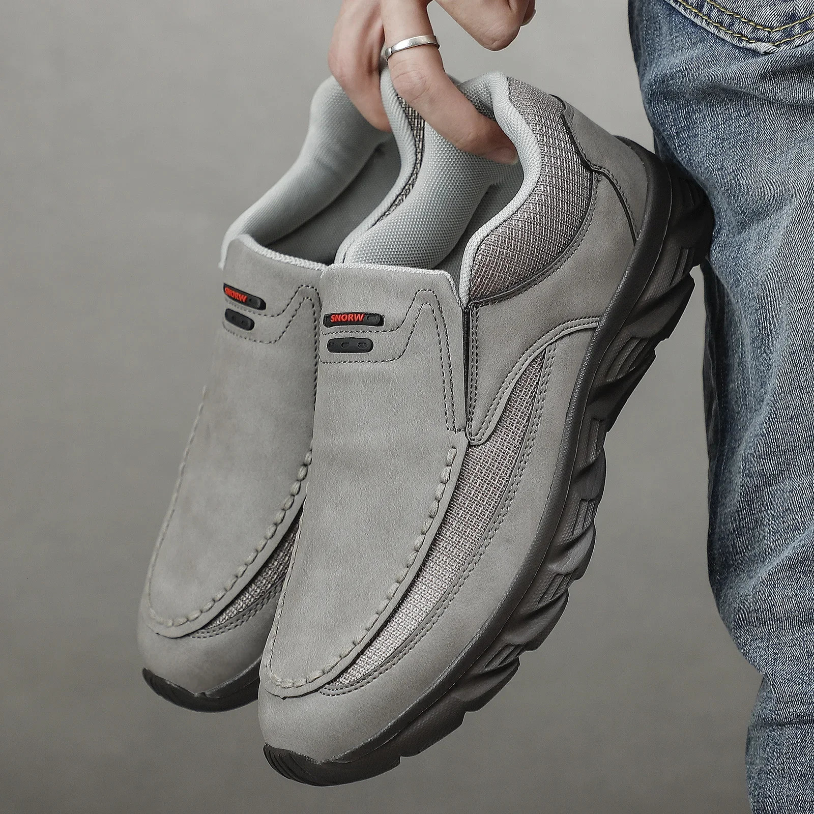 Men Loafers Slip on Casual Shoes for Comfortable Walking Sneakers Luxury Brand Male Business Shoe Driving Footwear 250219