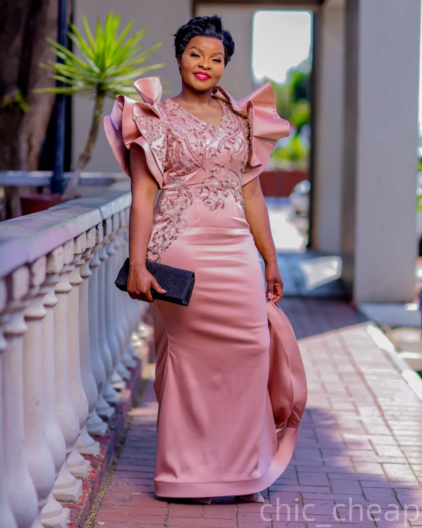 Blush Pink Mermaid Prom Dresses 2025 Lace Beaded Satin V-neck Evening Formal Party Second Birthday Engagement Gowns Plus Size Dress For Special Occasi