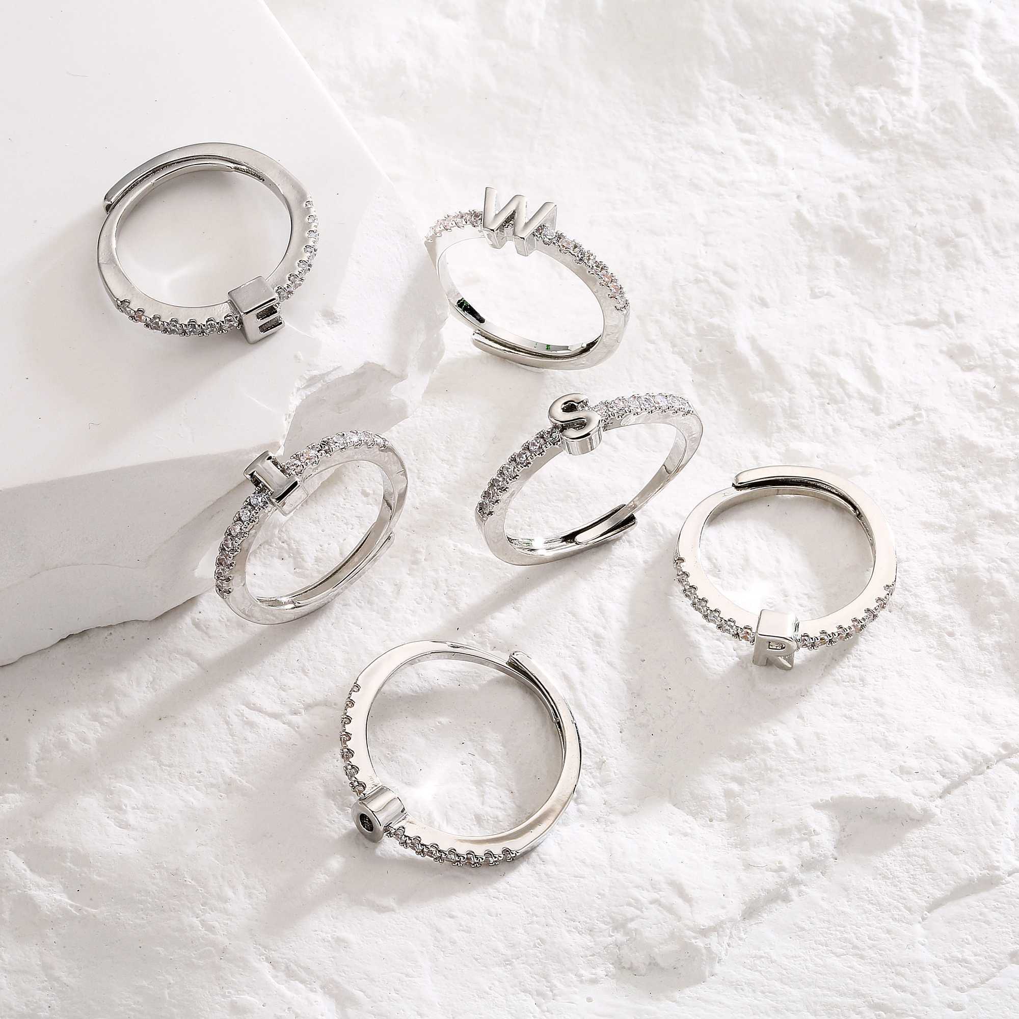 HECHENGFashion Initials Letter Ring Wen Classic Simple Opening Finger Ring For Wen Party Jewelry Gift s X250220