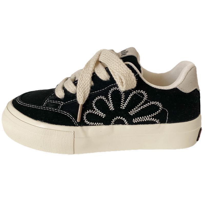 Canvas Women's Designer Shoes Multifunctional Embroidered Casual Flat Shoes Black Breathable Women's Spring And Autumn Single Shoes Fashiona