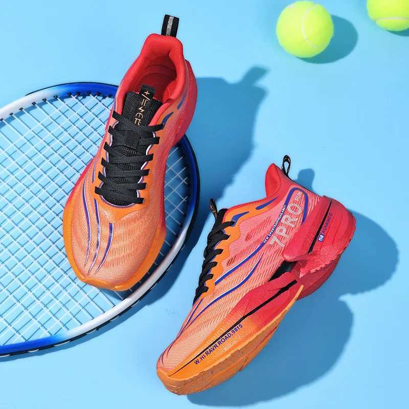 Marathon Air Cushion Carbon Plate Sports Running Shoes Men Breathable Lightweight Wen Cfortable Nonskid Speciality Sneakers Z250411