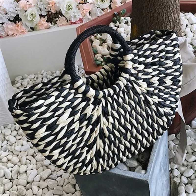 Newly Summer Handmade Bags for Women Beach Weaving Straw Bag Wrapped Beach Bag Moon Shaped Top Handle Handbags Totes Femme Z250219