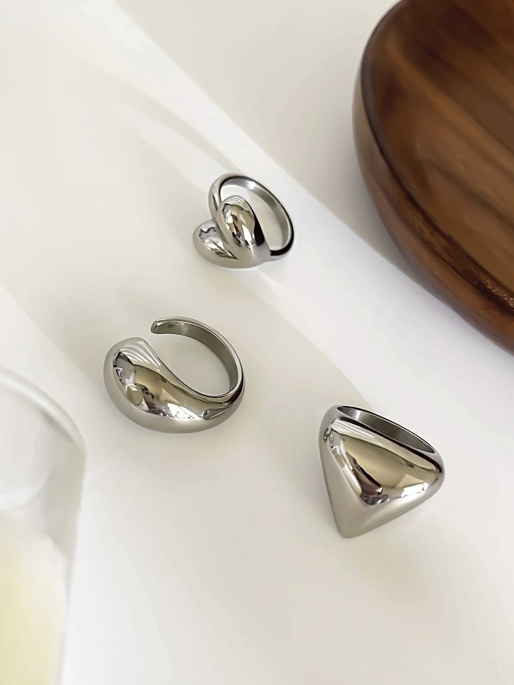 Perisbox high polished stainless steel gold and silver PVD galvanized hollow circular ring used for punk statement jewelry X250220