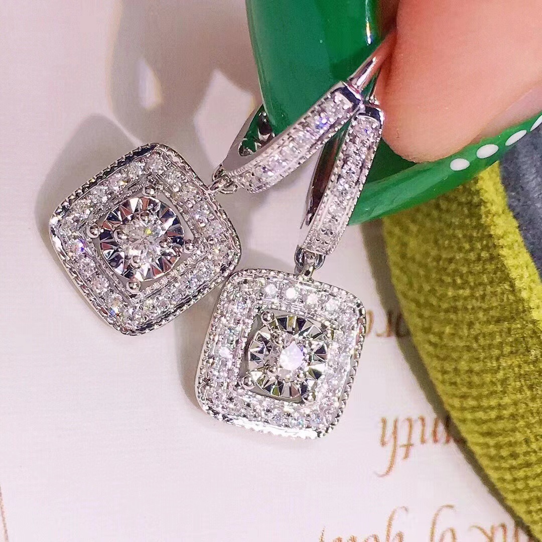 2025 Ins Sparkling Handmade Dangle Earrings Luxury Jewelry 925 Sterling Silver Round Cut Lab Moissanite Diamond Party Women Weedding Water Drop Earrin