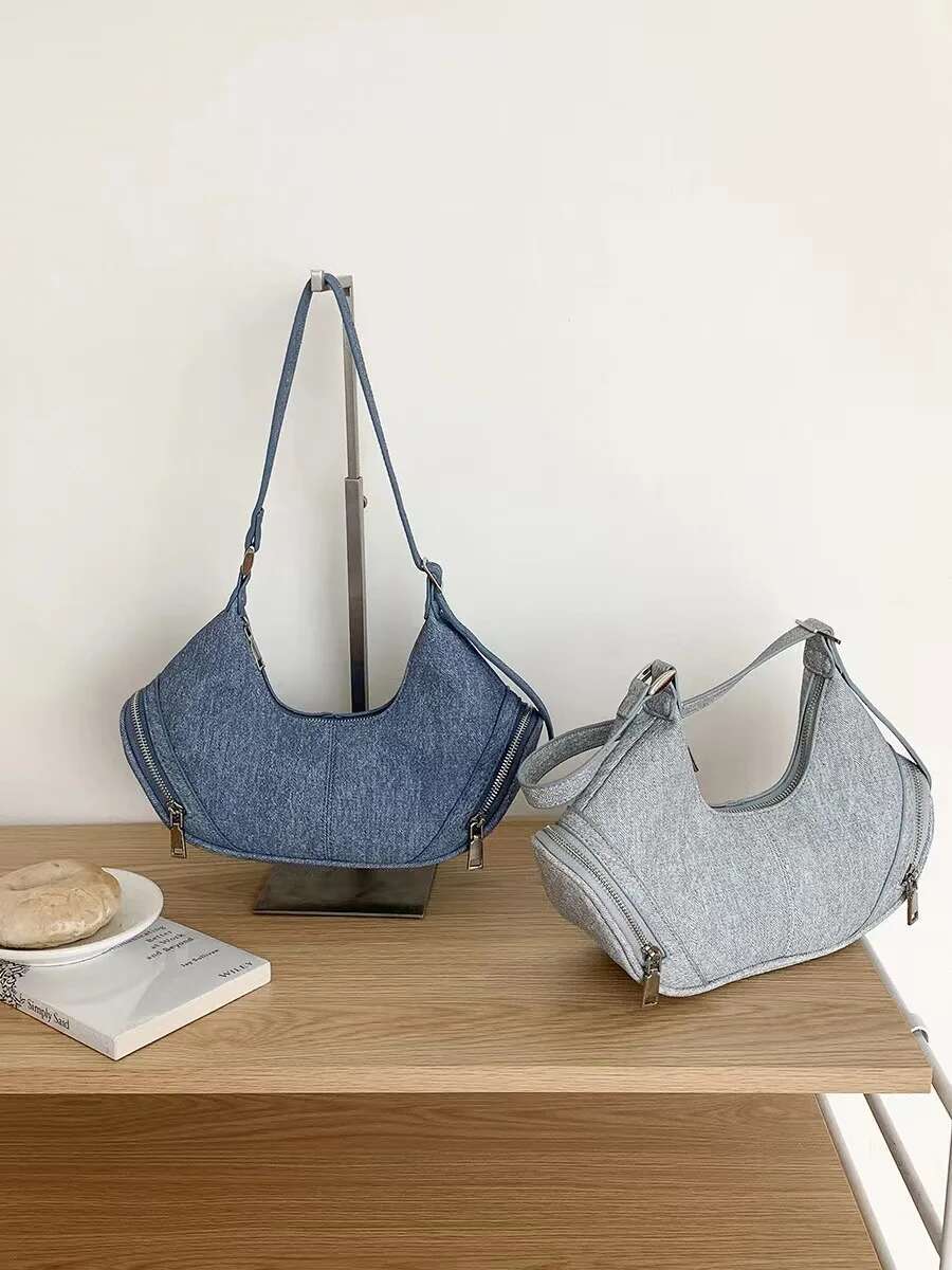 Korean Niche Design Retro Pillow Bag, Personalized Trendy Zipper Pocket Motorcycle Casual And Simple Armpit Bag
