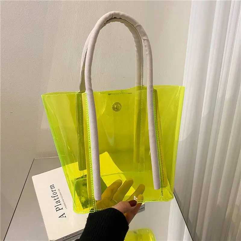 2023 New Fashion Bag Fashion Laser Jelly Bag Shoulder Bag Casual Street Large Capacity Transparent Love Handbag for Women Design Z250219