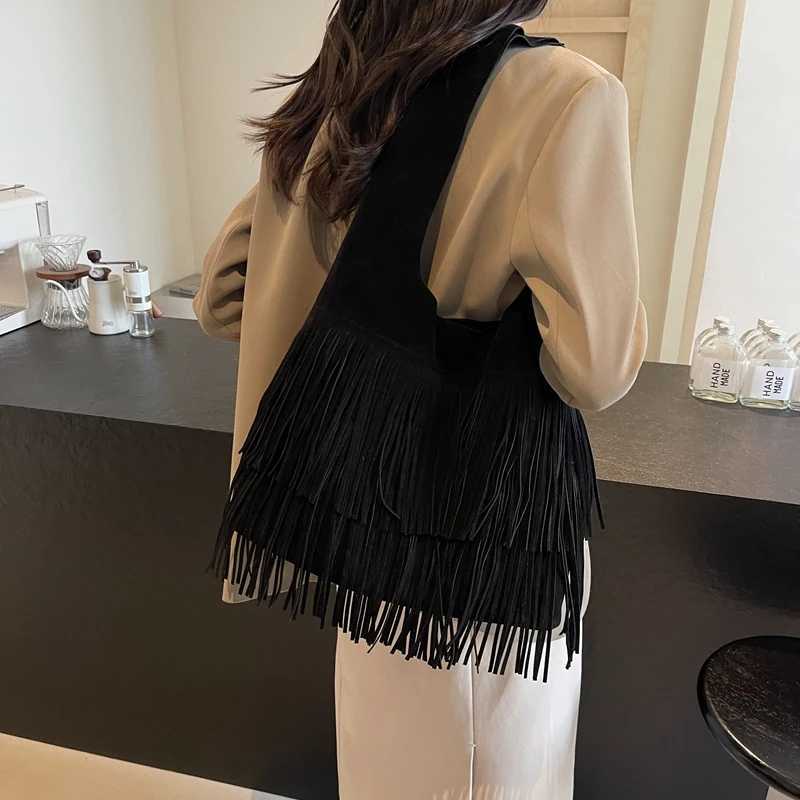 Faux Suede Shoulder Bag for Women Frosted Fringe Travel Tote Handbag Satchel Purse Clutch Retro Handbags Vintage Commuter Bag Y250218