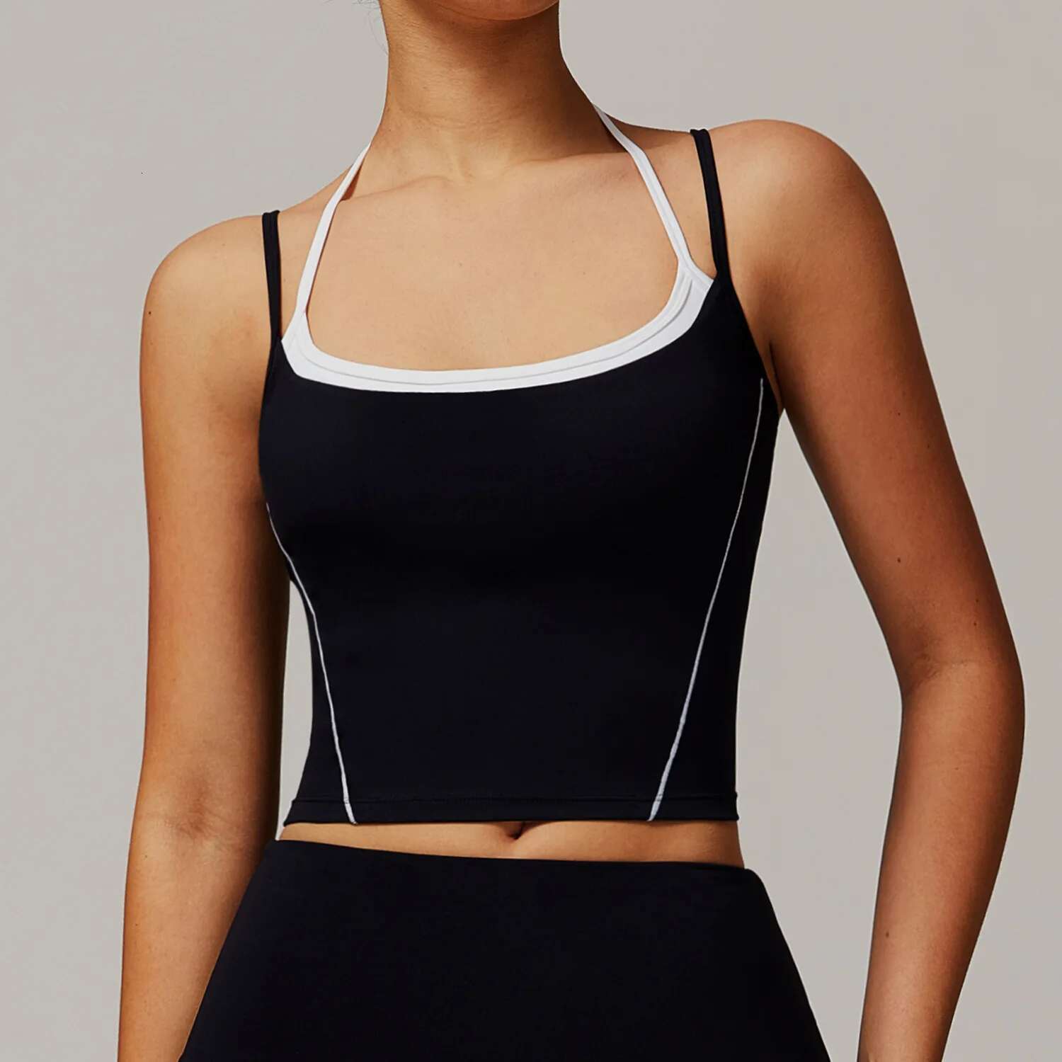 2025 New Fake Two Necke Beautiful Back Yoga Vest High Intensity Running Exercise Fiess Naked Strap Push-Up Underwear
