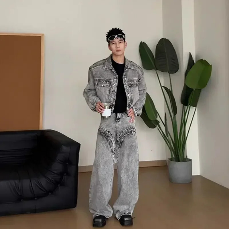High end jeans from the United States mens and womens styles loose fitting Korean streetwear Spring and Autumn wide leg pants fashionable denim jacket
