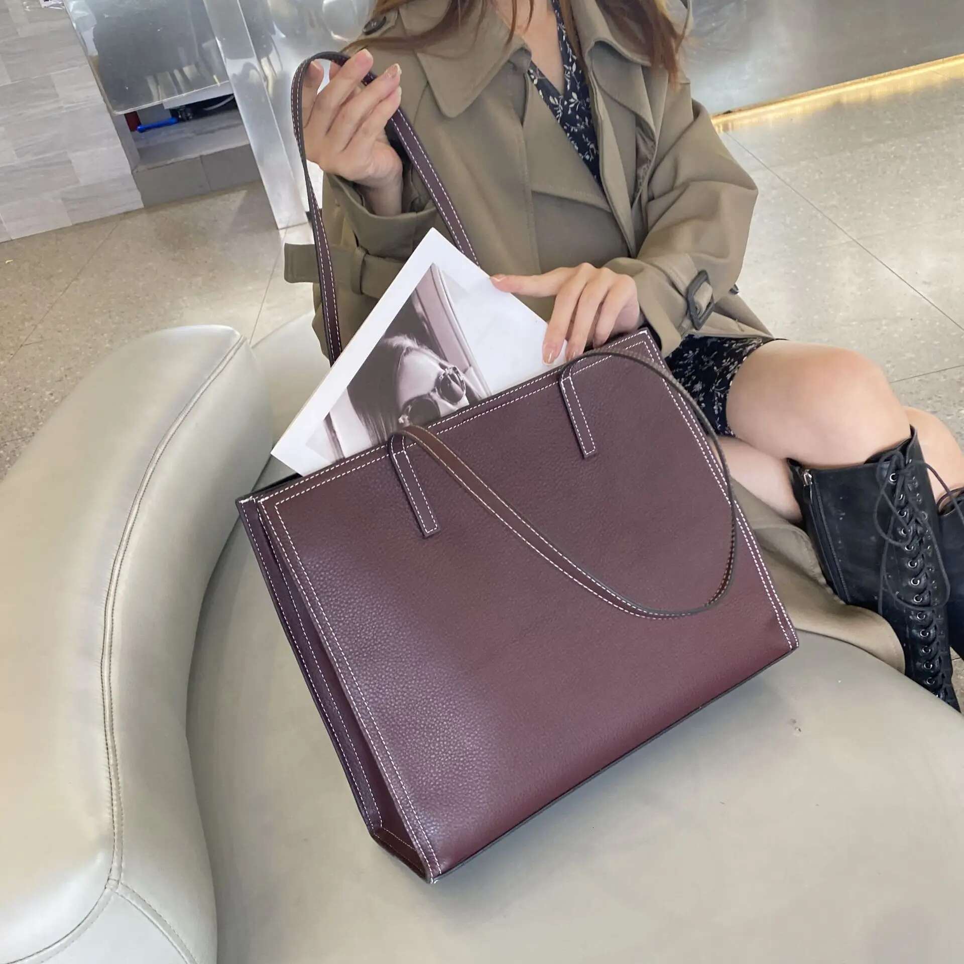 Large Capacity Tote Laptop Bag, Commuting Bag