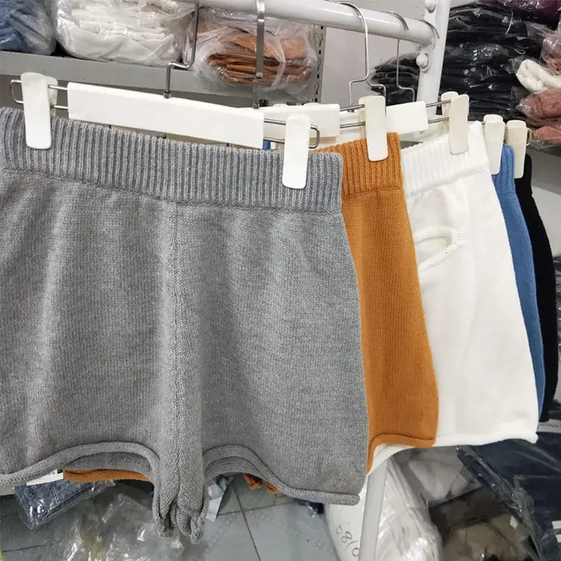 Womens Shorts Autumn Curling Elastic High Waist Knit Casual Shorts Womens Loose Bottoms Womens Clothing 250214