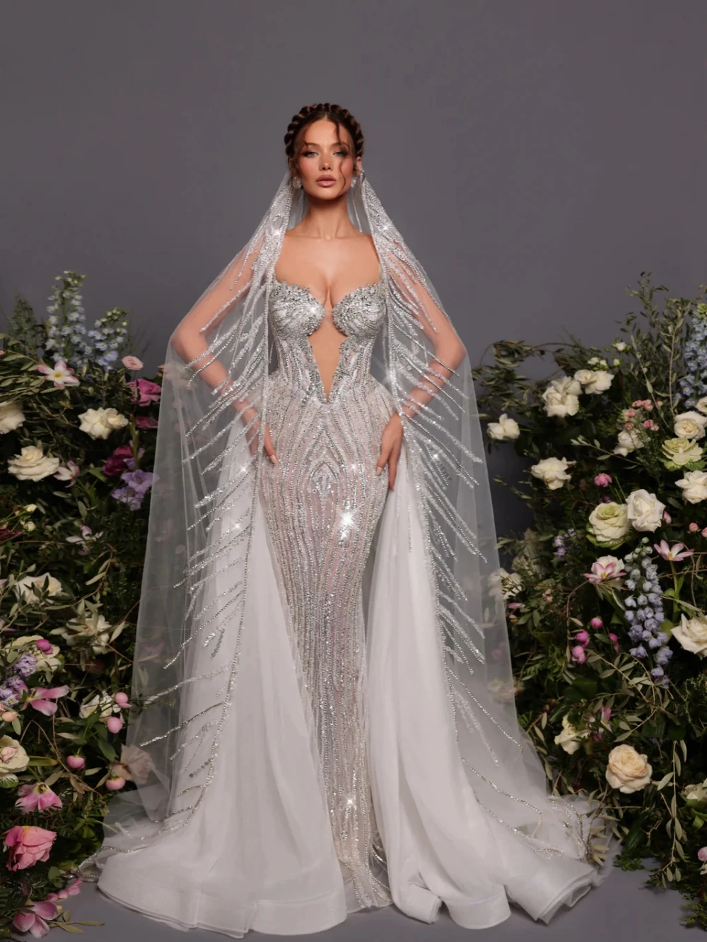 Sexy Mermaid Wedding Dress Spaghetti Strap Sleeveless Bridal Gowns With Veil Crystal Sequins Sweep Train Dresses Custom Made vestidos de novia