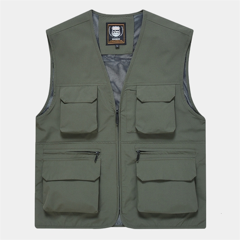 5XL Mens Vest Casual Outdoor Climbing Fishing Jacket Male Multi Pocket Quick Drying Thin Mountain Climbing Coats 250219