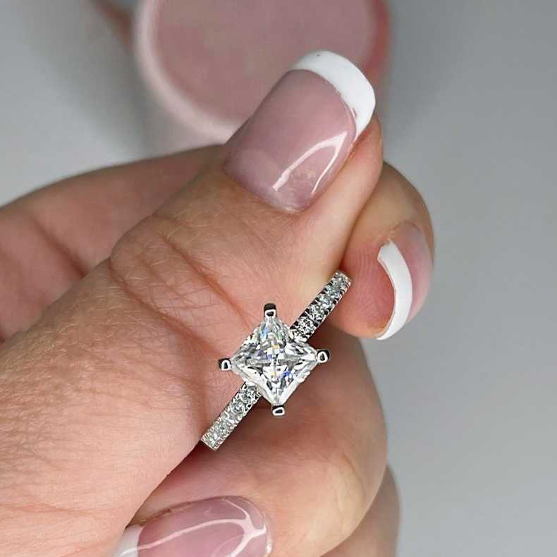 Luster D Color Vvs Princess Cut Moissanite Ring Gold Ring Lowest Price Moissanite Engagement Ring