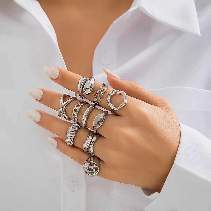 10Pcs/Set Trendy Gold Color Geetric Cuff Rings Set for Wen Fashion Metal Geetric Adjustable Finger Ring Jewelry 2024 New X250220