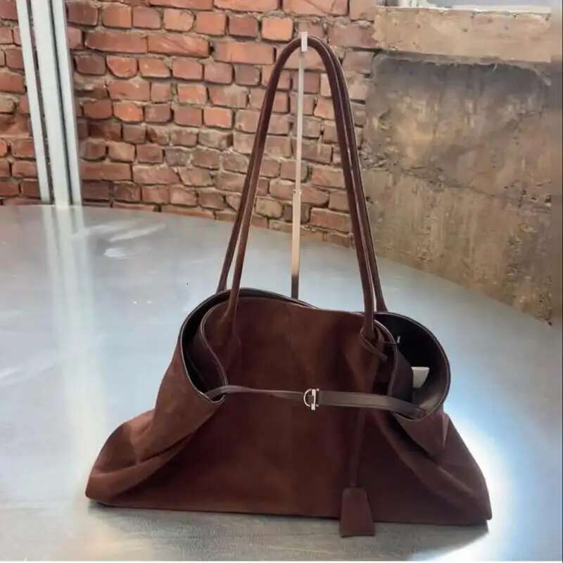 Autumn And Winter Retro High-End Imitation Suede Shoulder Personalized Light Fashion Bag For Women Trendy