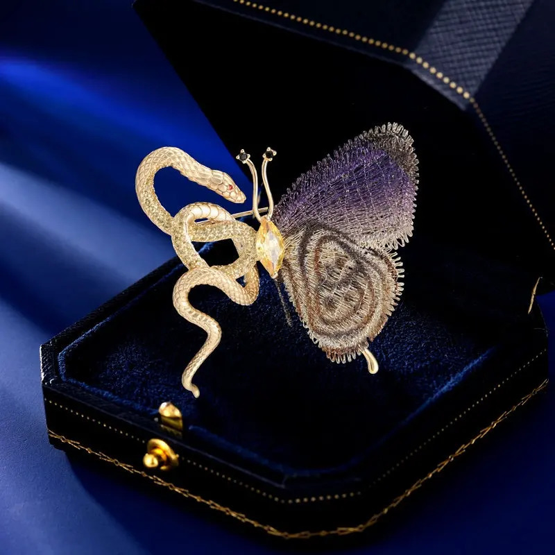 CHKAWOCI Spirit Snake Butterfly Zircon Brooch Valentines Day Gift Original Niche High end Set with Tight corset 250220