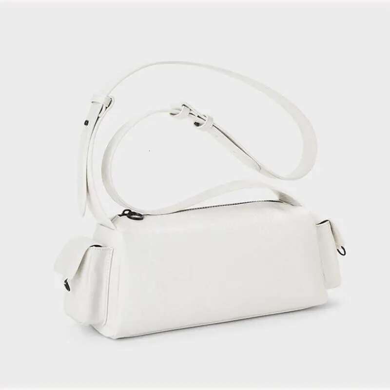 Europe And The United States Motorcycle Wind Multi-Pocket Zipper Women's Advanced Sense Commuter All Shoulder Crossbody Bag