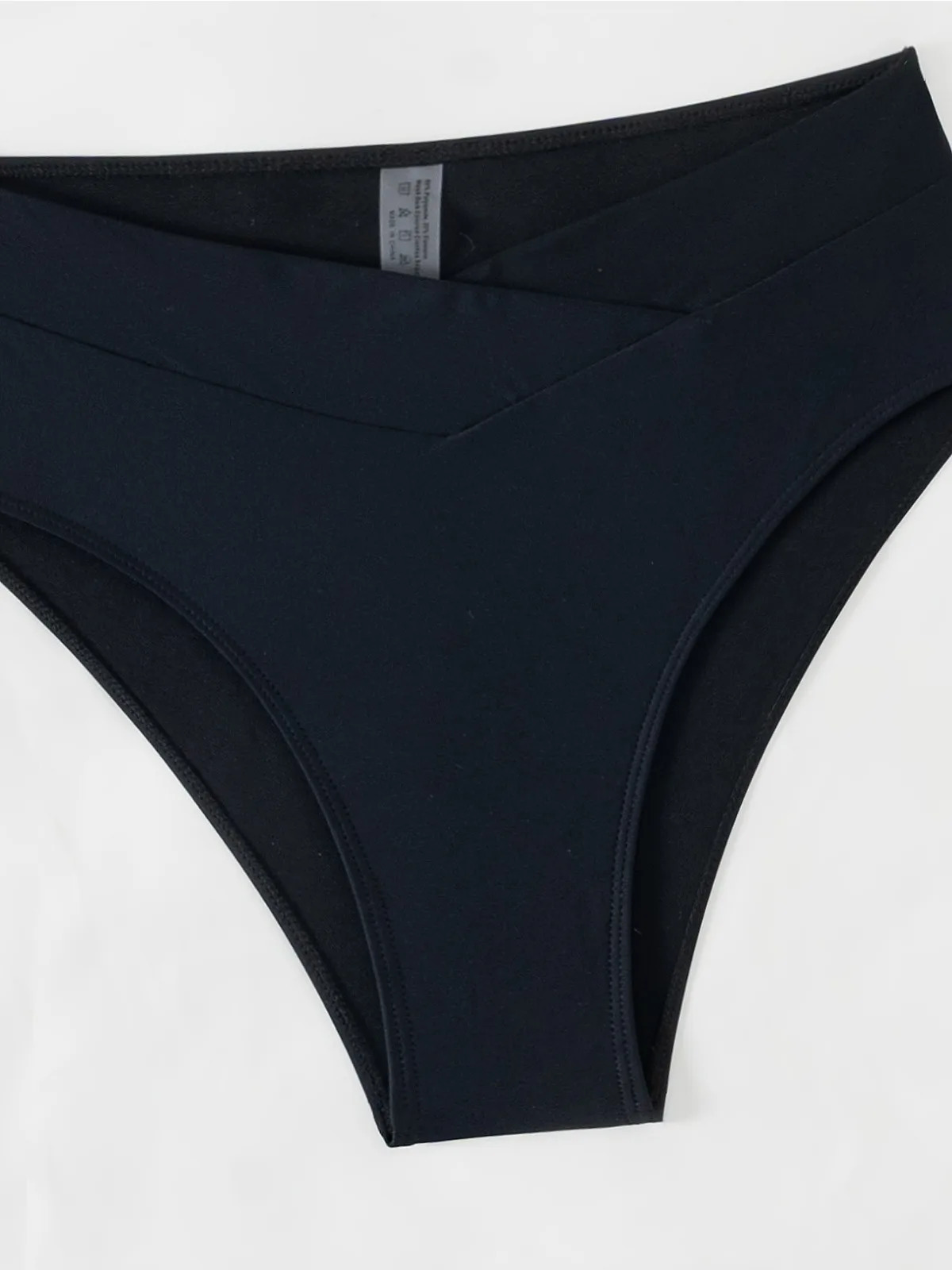 Solid Color Black Two Piece Swimsuit for Women Summer High Waist Bikini Set Beach Vacation Vneck Backless Swimwear 2024 250219