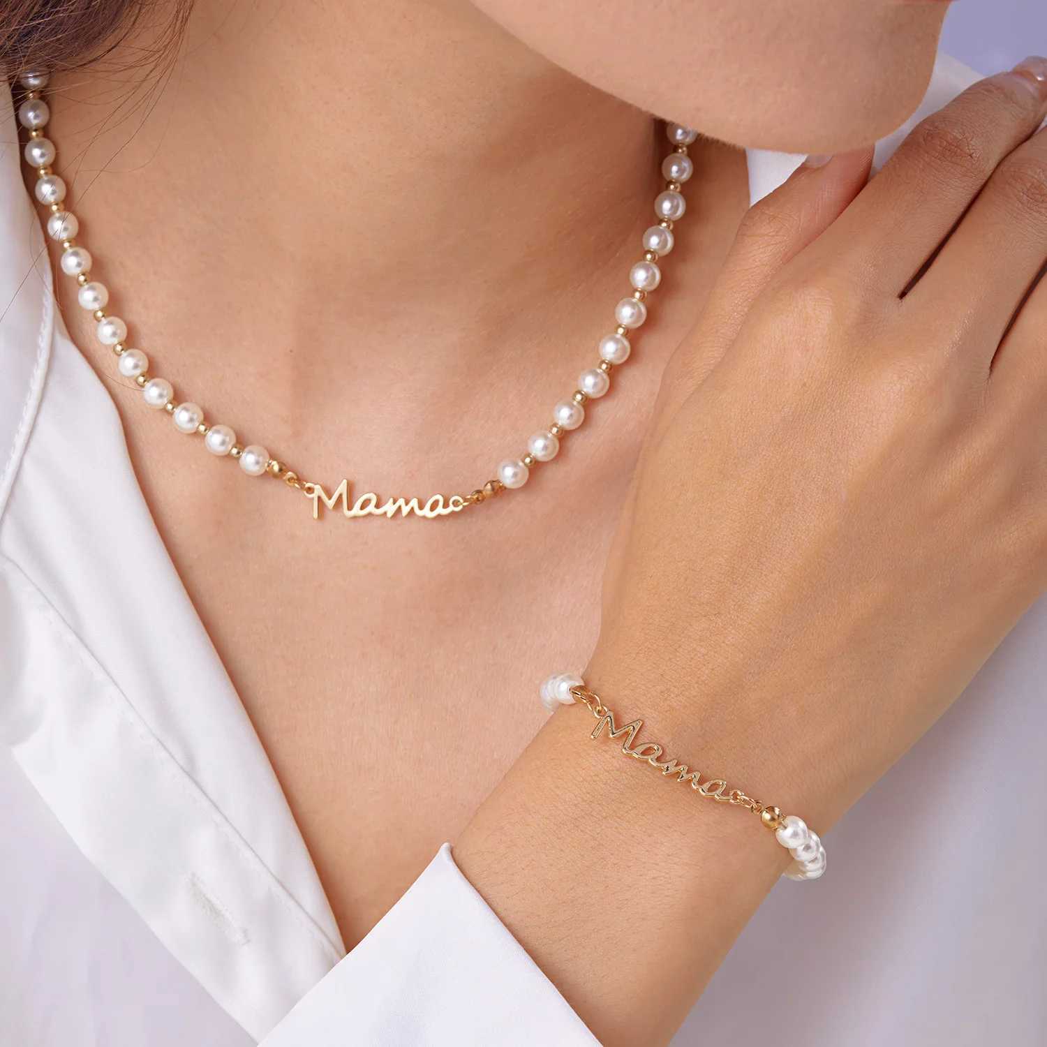 New Elegant Mothers Day Imitation Pearl Bracelet Charm Mama Letter Pendant Stainl Steel Bracelet for Women Jewelry Mom GiftXJ250219
