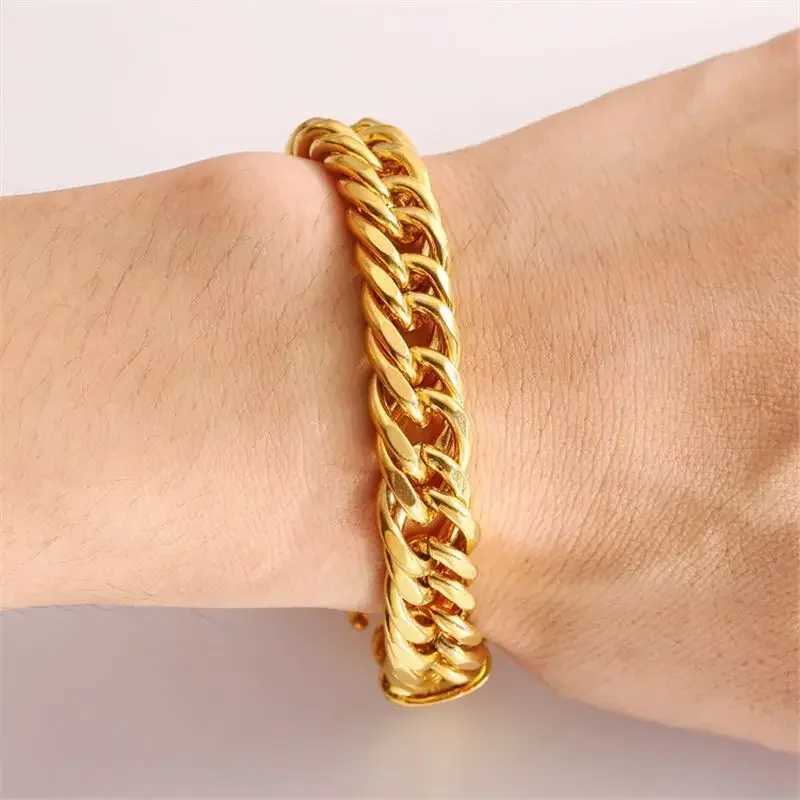 Mens and womens AU750 gold bracelet 18k linked chain boss chain gift certificateXJ250219