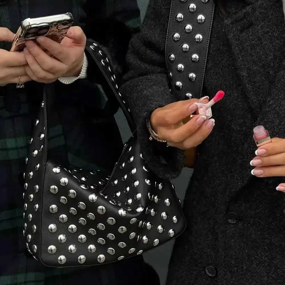 Black Metal Motorcycle Purses and Handbags European and American Style Shoulder Bag Luxury Designer Armpit Shopper Purses Y250218