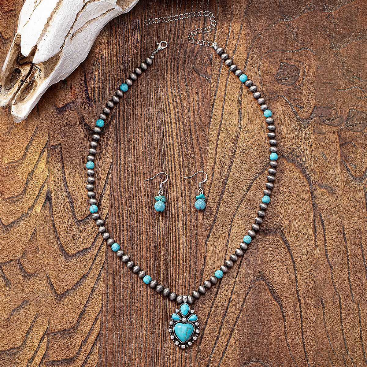 Pendant Necklaces Qingdao Daiwei Jewelry 1 Set Western Vintage Beaded Necklace Earring Set H25219