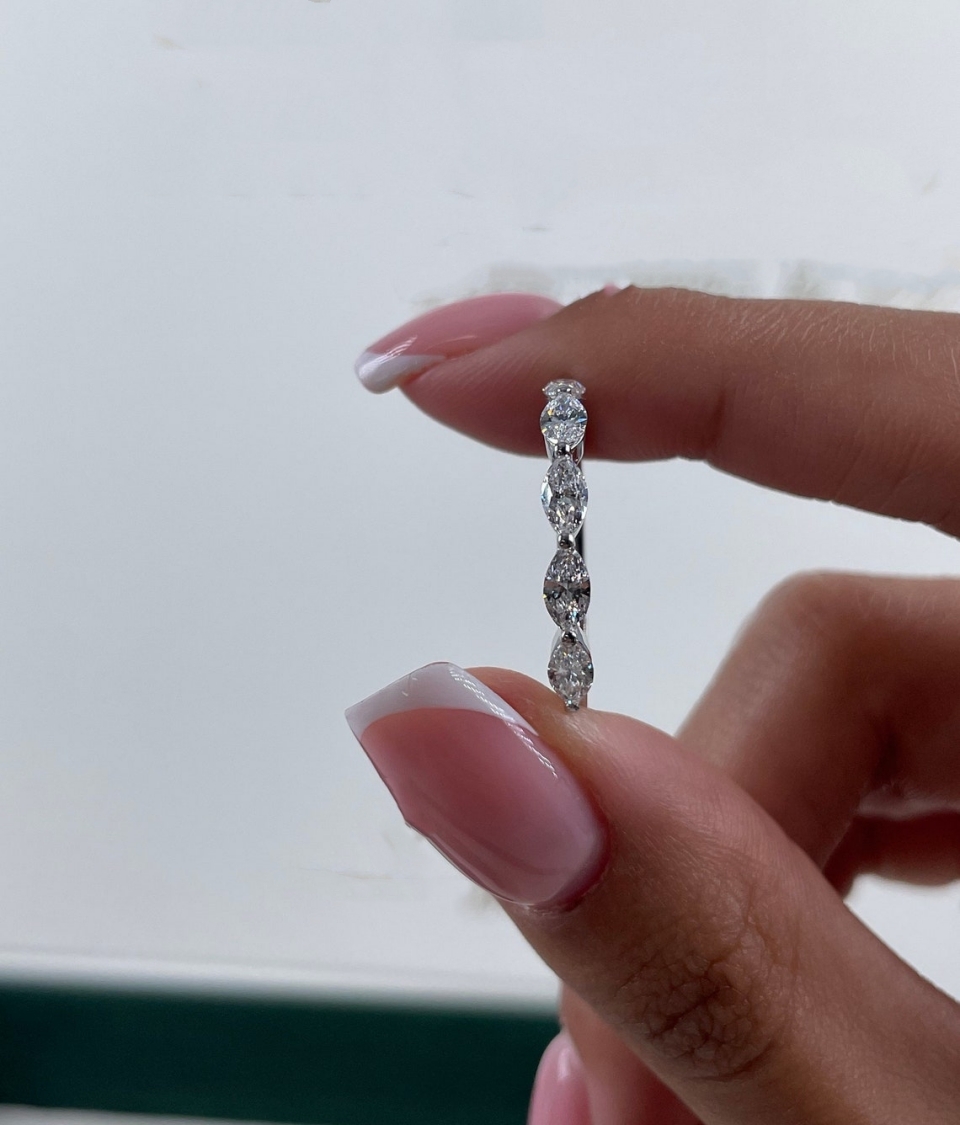 Jewelry 18K White Gold HPHT Diamond Ring 6*3mm Marquise Cut Lab Diamond 5 Eternity Band Womens Stackable Wedding Band RIng