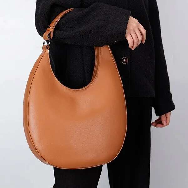 New Women's Genuine Leather Retro Crescent Design High End Versatile Fashion Shoulder Crossbody Bag