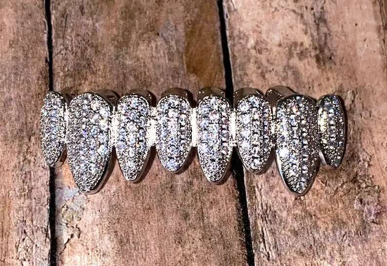 Custom Gold Teeth Moissanite Dia Grillz