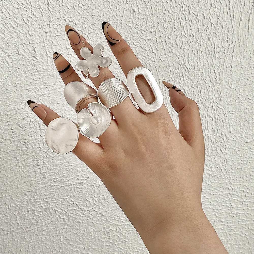 ALL Minimalist Geetric Chunky Silver Color Rings for Wen Men Trend Matte Adjustable Elastic Rope Finger Ring Jewelry Gift X250220