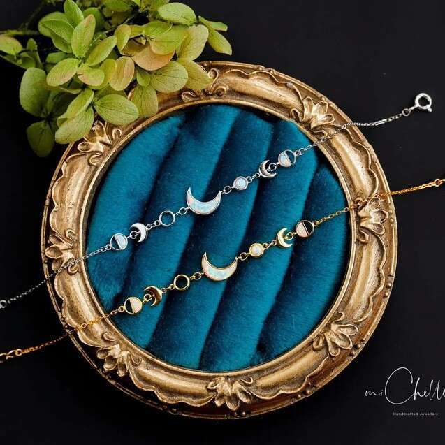 Popular Light Stainless Steel Moon Crescent Plated Gift Simple Fashion Gold Sier Bracelet